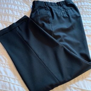 Men’s pants, pleated front and cuffs. Excellent suit pant.